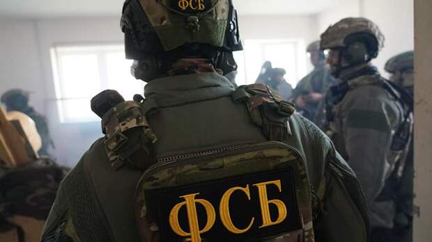 В ФСБ прокомментировали задержание военного комиссара Крыма