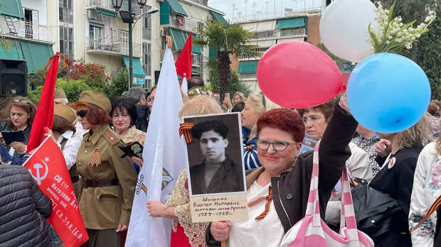 МИД России: в шествии «Бессмертного полка» за рубежом участвовали тысячи человек