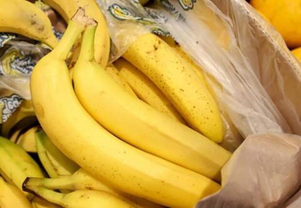 Фрукт радости: врач рассказал, почему бананы нужно есть каждый день