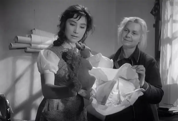 Кадр из фильма Летят журавли