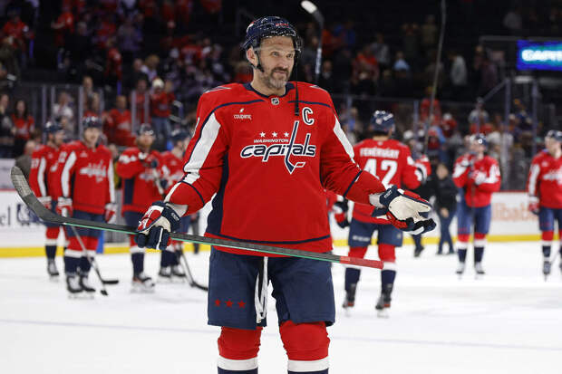 Глава ФЛГР Вяльбе заявила, что преклоняется перед хоккеистом Овечкиным