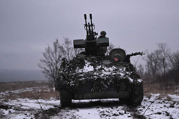 Герасимов: в январе ВС РФ взяли под контроль более 300 кв. км в зоне СВО