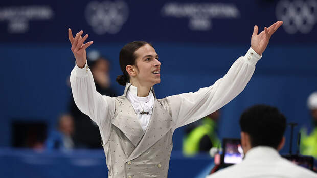 Гуменник выиграл короткую программу на Кубке Первого канала, Дикиджи — второй