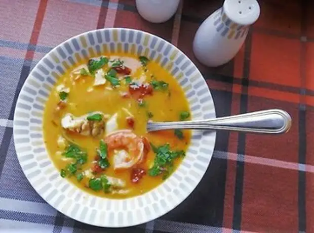 С Днём супа! Интересные факты о супе и подборка рецептов со всего мира