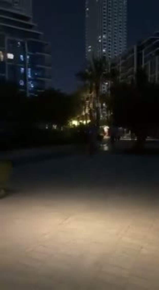 Атака на небоскреб с военными США в Дубае попала на видео