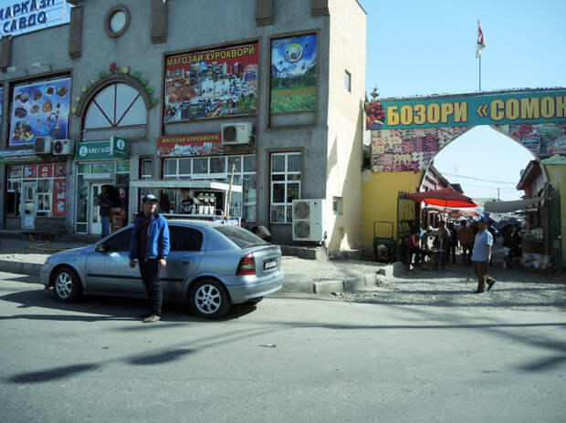 Таджикистан выразил обеспокоенность проблемами при въезде соотечественников в Россию