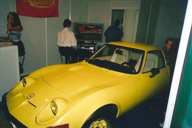 Московский автосалон 1998 года автовыставка, автосалон, выставка, ретро фото
