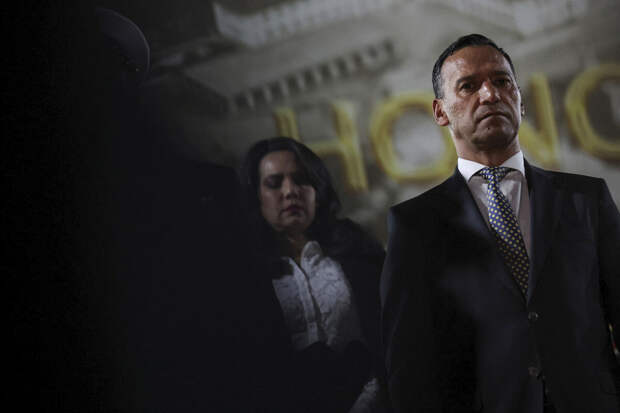 FT: премьер Испании пригрозил Маску и Цукербергу наказанием за вред от соцсетей