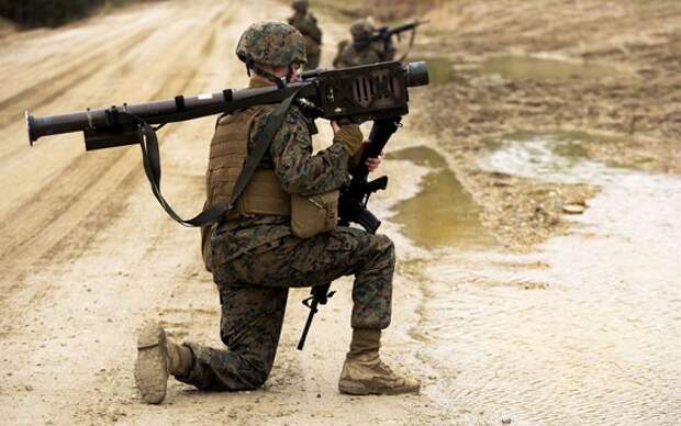 Американский переносной зенитно-ракетный комплекс (ПЗРК) FIM-92 «Стингер»