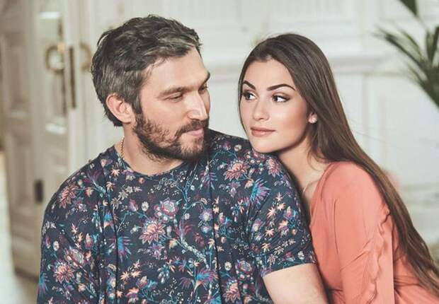 Александр Овечкин и Анастасия Шубская во второй раз станут родителями