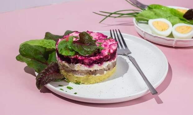 Чем заменить майонез, чтобы было так же вкусно, но менее калорийно