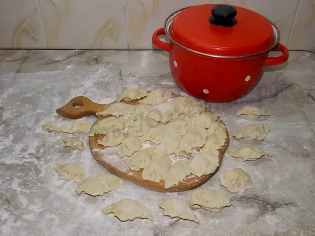 Как варить вареники с картошкой