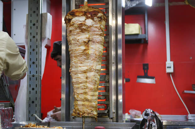 Российские школьники отравились шаурмой