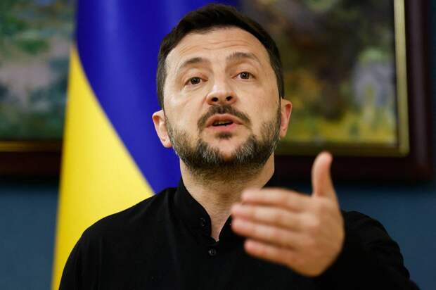 На Украине уличили Зеленского в продвижении конкурента Залужного из «Азова»