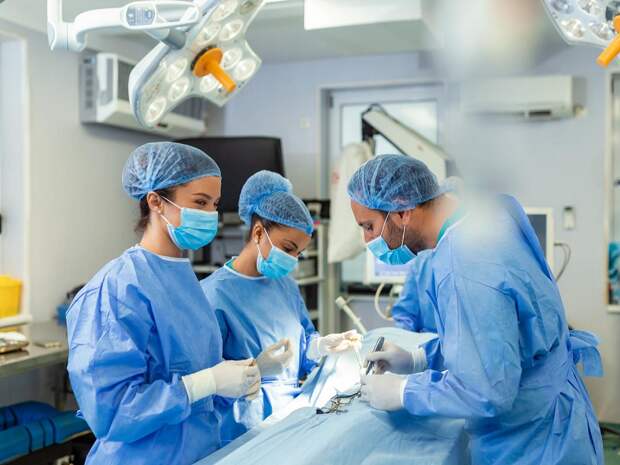 Кемеровские врачи спасли пациента с раной в сердце