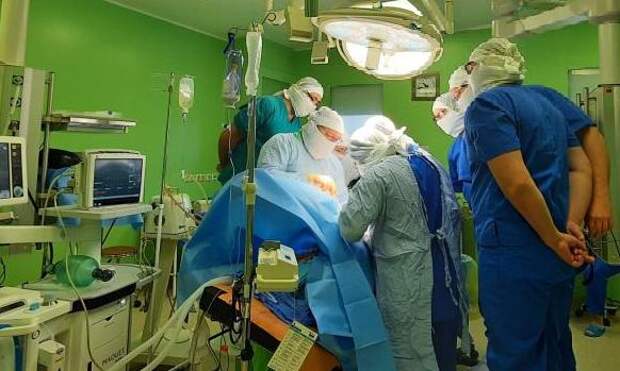 Просто болел живот: у 63-летнего жителя Сургута нашли «невидимую» опухоль