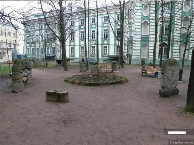 Санкт-Петербург. Интересные для туристов места и неформальные памятники и объекты. Часть 3