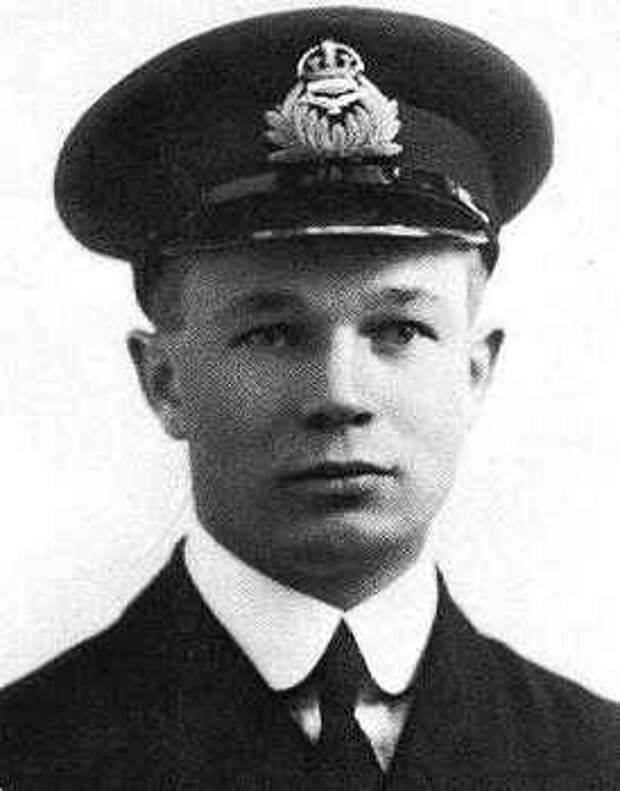 743664_Arthur_Roy_Brown_from_imperial_war_museum (274x350, 9Kb)