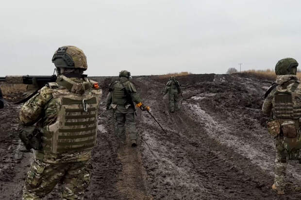 В Курской области военные инженеры группировки войск «Север» выполняют задачи по обеспечению безопасности российских войск и гражданского населения