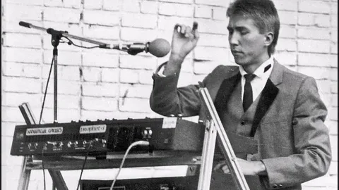 АЛЕКСАНДР ЗАЙЦЕВ АЛЕКСАНДР ЗАЙЦЕВ