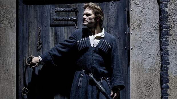 Джига для джигита: "Макбет" Андрея Кончаловского в Театре Моссовета