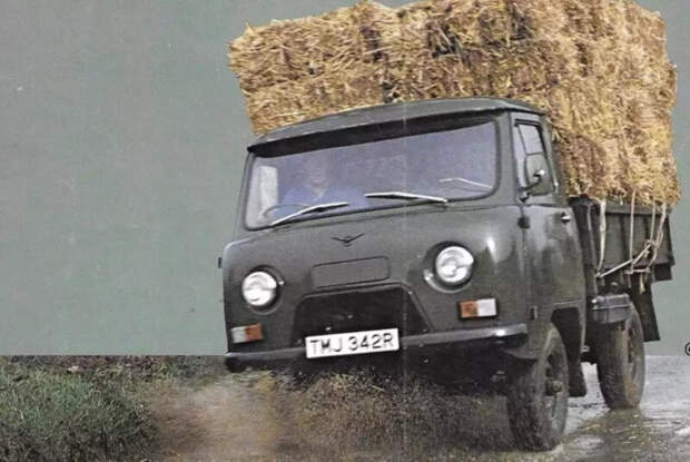 7 УАЗ-452