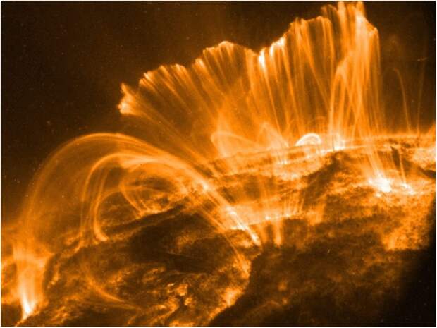 На Солнце зафиксировали 16 мощных вспышек, включая одну высшего класса