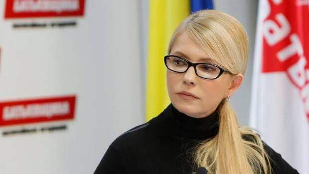 Политолог Жарихин назвал два сценария для Зеленского в деле ареста Порошенко