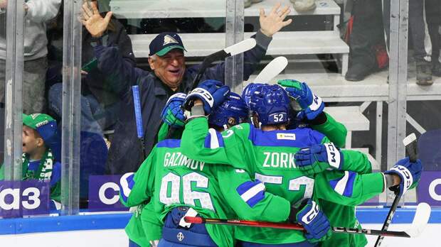 «Салават Юлаев» дожал «Автомобилист» во втором овертайме и выиграл серию