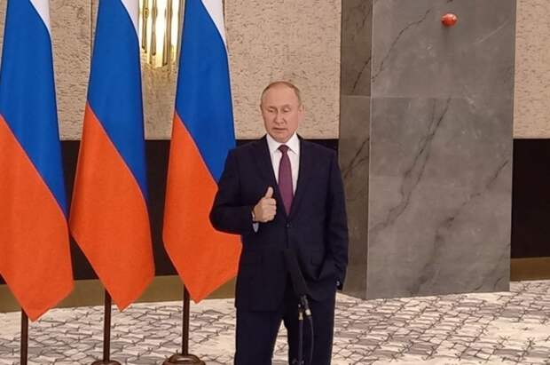 Путин предложил четыре варианта решения энергокризиса в Европе
