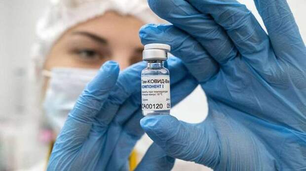 Словакия начнет вакцинацию населения «Спутником V»
