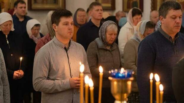 Благодатный огонь доставят в Россию 11 апреля