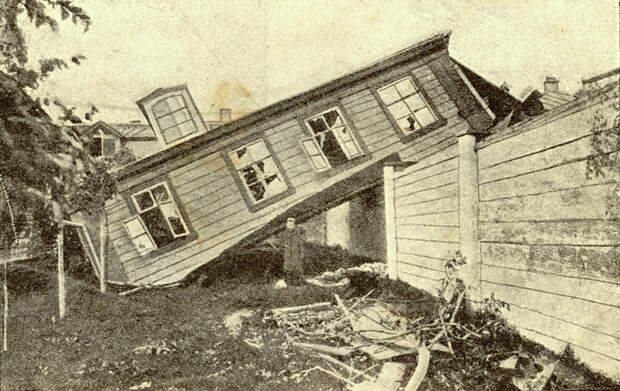 3001 Ураган 16 июня 1904 года.jpg
