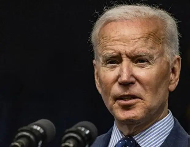 Президент США Джо Байден подписал указ о запрете на импорт российских нефти и газа