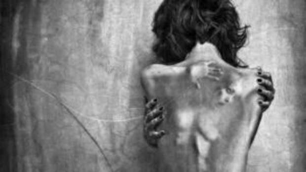 Психосоматика: Спина — место, куда мы помещаем все, на что у нас нет желания смотреть