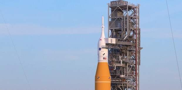 NASA презентовала "самую мощную ракету из когда-либо построенных"