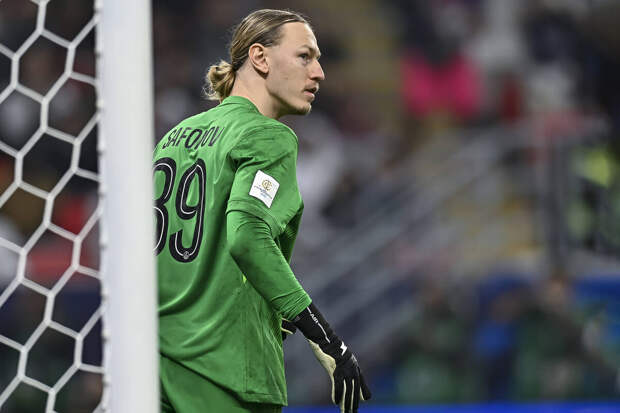 Ошибка Сафонова не помешала ПСЖ обыграть "Тулузу" в матче чемпионата Франции