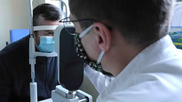 Офтальмолог Шилова рассказала о возможном воздействии COVID-19 на зрение