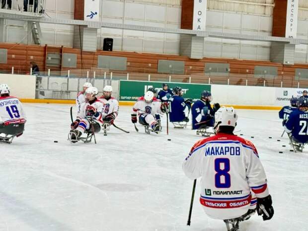 Хоккеисты АКМ-Следж из Тулы стали чемпионами России, победив иquot;Югруиquot; в трёх матчах