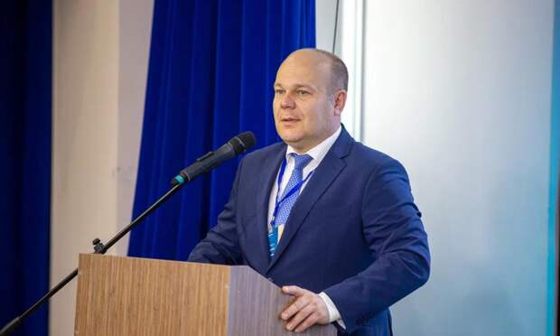 Виктор Иконников