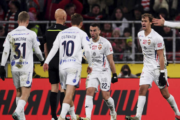 Экс-тренер "Спартака" Чернышов назвал ЦСКА главным фаворитом РПЛ