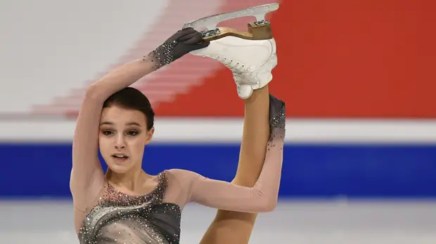 Урманов назвал Щербакову гениальной спортсменкой