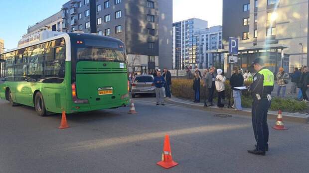 В Екатеринбурге автобус сбил 4-летнего ребенка на велосипеде