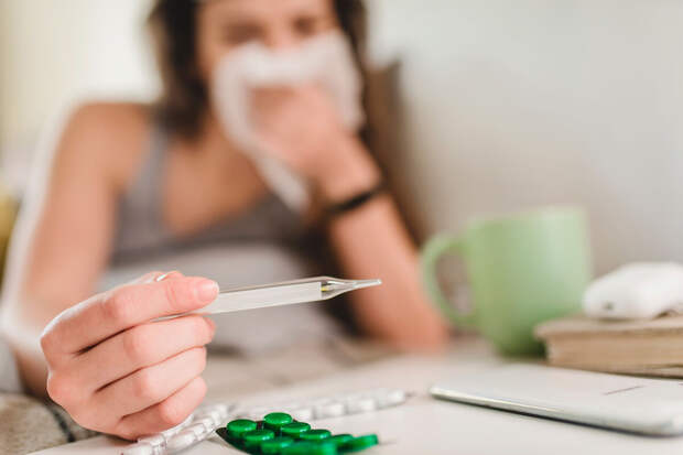 Роспотребнадзор: в России после праздников в 1,5 раза выросла заболеваемость ОРВИ