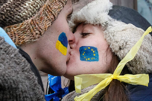 Зимние каникулы в Париже? Европарламент даёт гарантии украинцам