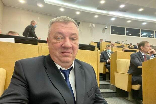 Законодательство – удивительное явление. Ведь изначально разработано оно так, чтобы не наносился вред стране. И конечно же, ни в коем случае нельзя навредить населению.-2