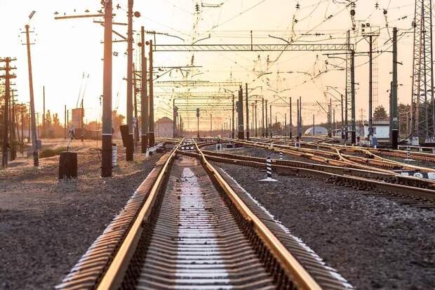 Из-за нарушения контактной сети на Кубани задержали 19 поездов