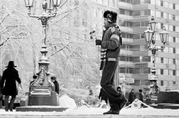 Стереотипы прошлого: чего не позволяли себе девушки на свидании во времена СССР