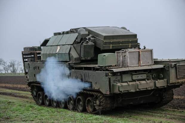 Силы ПВО за шесть часов сбили 21 дрон ВСУ над регионами России