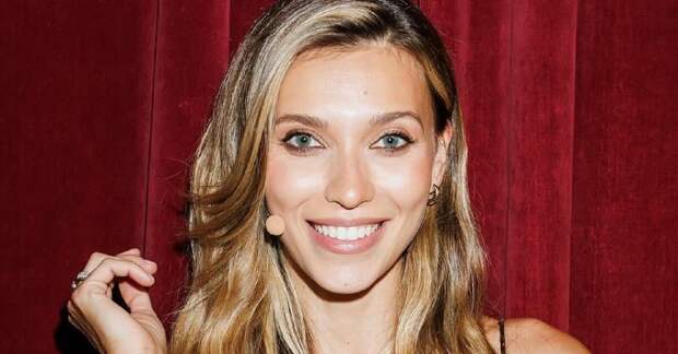 От «Женщины года» до всеобщего осуждения: как 35-летняя Регина Тодоренко, пережив травлю, родила троих сыновей и «умудряется жить на полной скорости»